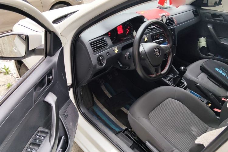 Used Volkswagen Santana 2021 1.5L Manual Fashion Edition Driver Seat