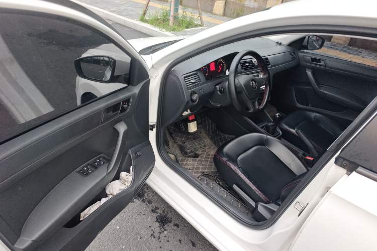 Used Volkswagen Santana 2021 1.5L Manual Fashion Edition Driver Seat