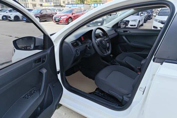 Used Volkswagen Santana 2021 1.5L Automatic Fashion Edition Driver Seat