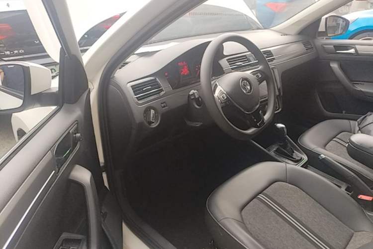 Used Volkswagen Santana 2021 1.5L Automatic Comfort Edition Driver Seat