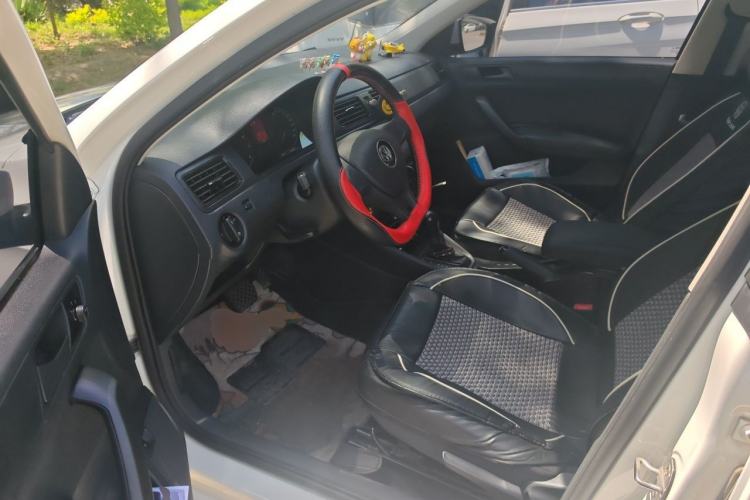 Used Volkswagen Santana 2021 1.5L Automatic Fashion Edition Driver Seat