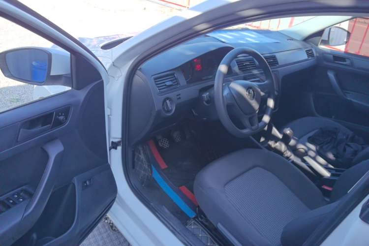Used Volkswagen Santana 2021 1.5L Manual Fashion Edition Driver Seat