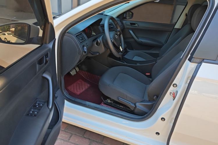 Used Volkswagen Santana 2021 1.5L Automatic Fashion Edition Driver Seat