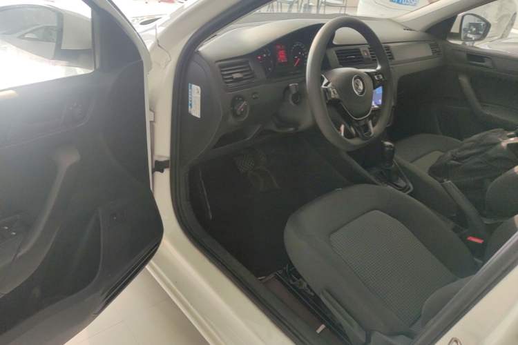 Used Volkswagen Santana 2021 1.5L Automatic Fashion Edition Driver Seat