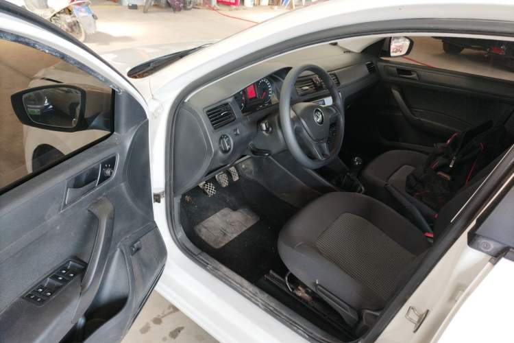 Used Volkswagen Santana 2021 1.5L Manual Fashion Edition Driver Seat