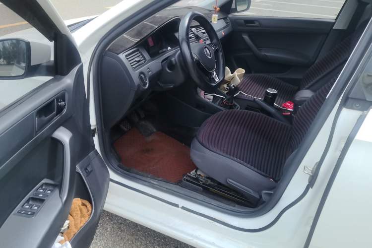 Used Volkswagen Santana 2021 1.5L Manual Fashion Edition Driver Seat