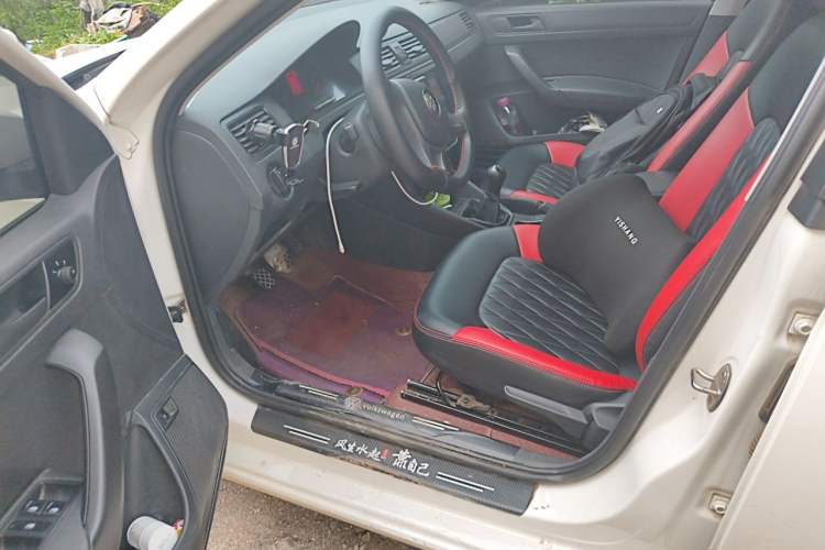 Used Volkswagen Santana 2021 1.5L Manual Fashion Edition Driver Seat