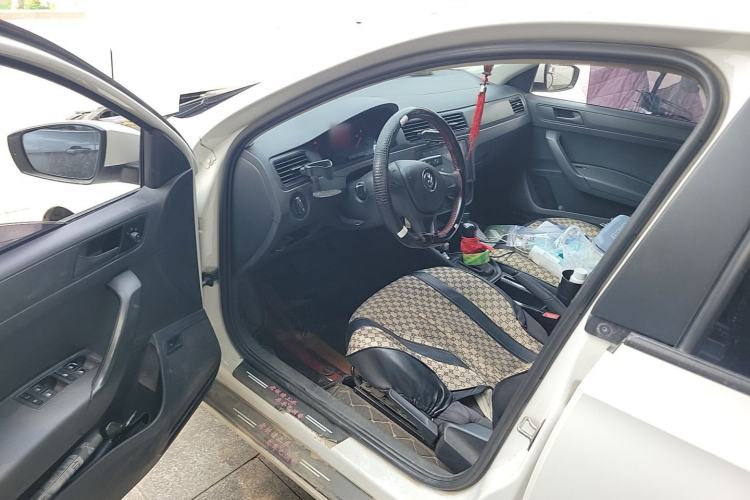 Used Volkswagen Santana 2021 1.5L Automatic Fashion Edition Driver Seat