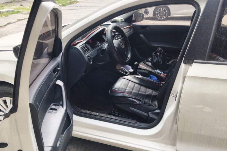 Used Volkswagen Santana 2021 1.5L Manual Fashion Edition Driver Seat