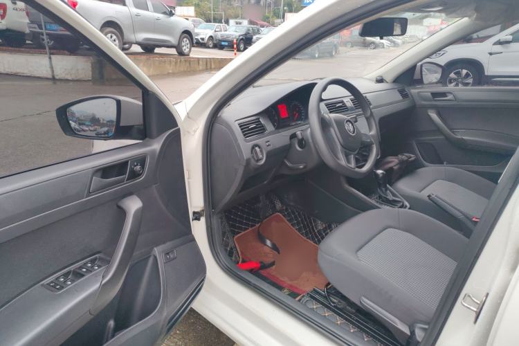 Used Volkswagen Santana 2021 1.5L Automatic Fashion Edition Driver Seat