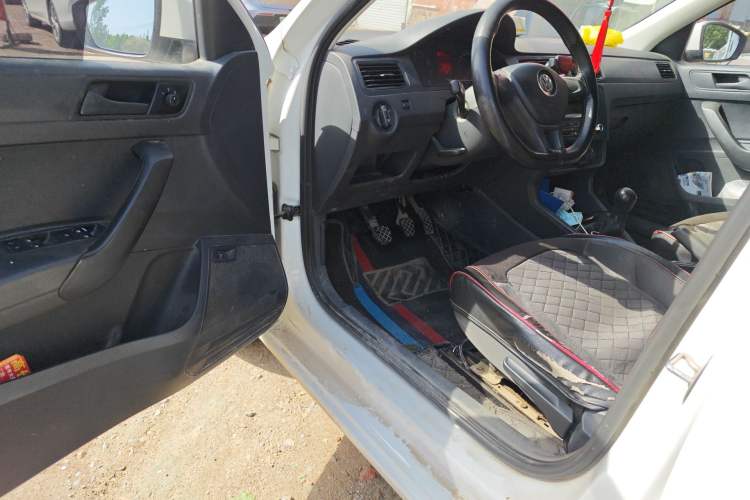 Used Volkswagen Santana 2021 1.5L Manual Fashion Edition Driver Seat