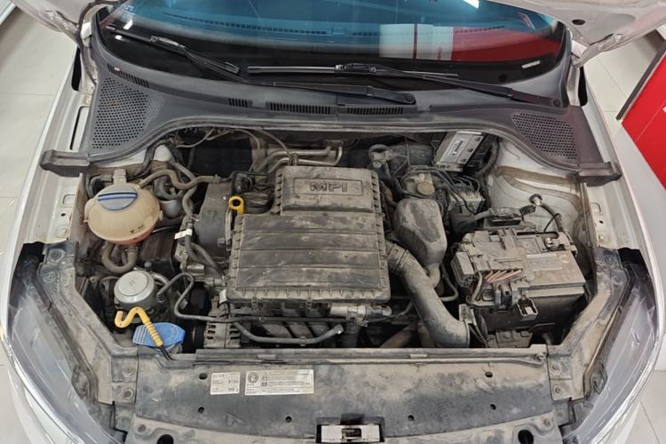 Used Volkswagen Santana 2021 1.5L Automatic Fashion Edition Engine Bay