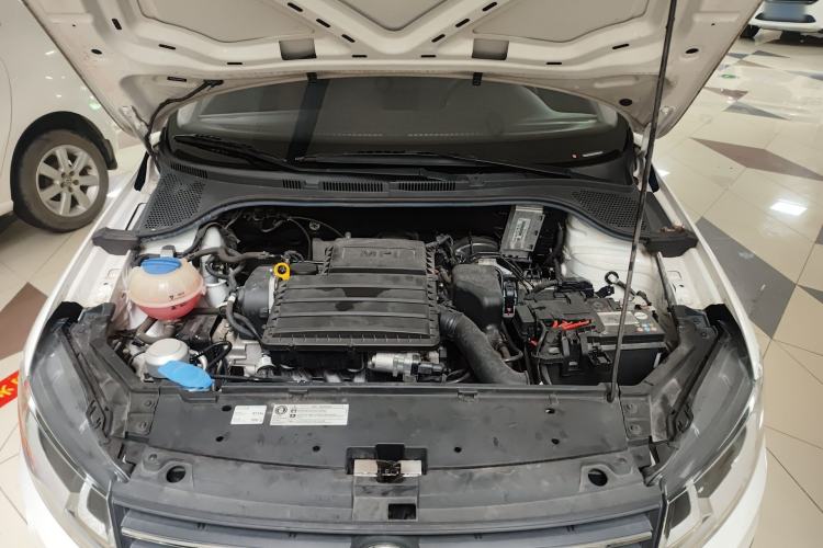 Used Volkswagen Santana 2021 1.5L Automatic Fashion Edition Engine Bay