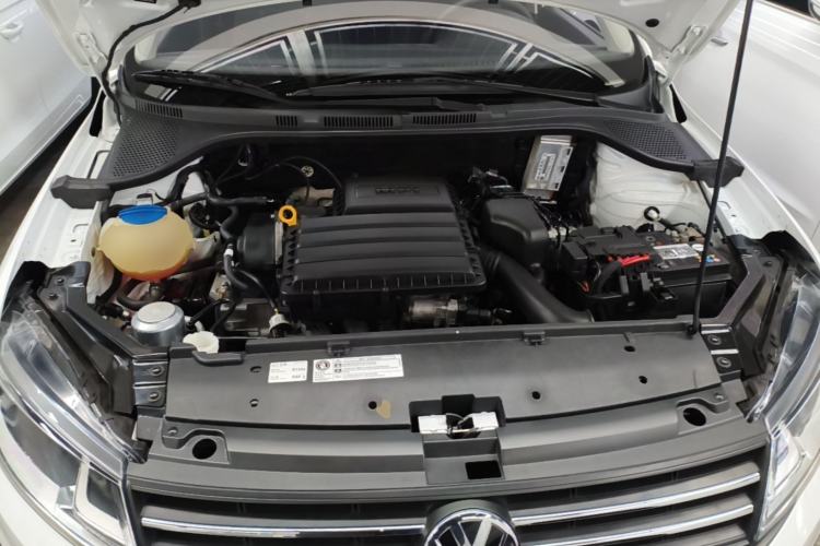 Used Volkswagen Santana 2021 1.5L Manual Fashion Edition Engine Bay