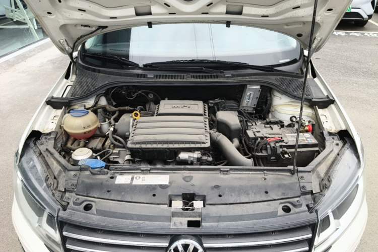 Used Volkswagen Santana 2021 1.5L Automatic Fashion Edition Engine Bay