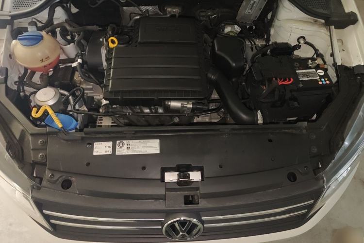Used Volkswagen Santana 2021 1.5L Automatic Fashion Edition Engine Bay