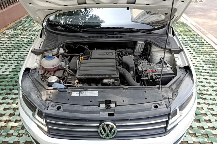 Used Volkswagen Santana 2021 1.5L Manual Fashion Edition Engine Bay