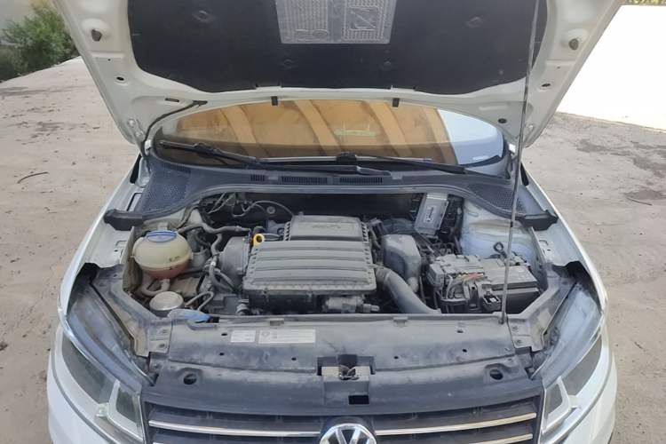 Used Volkswagen Santana 2021 1.5L Manual Fashion Edition Engine Bay