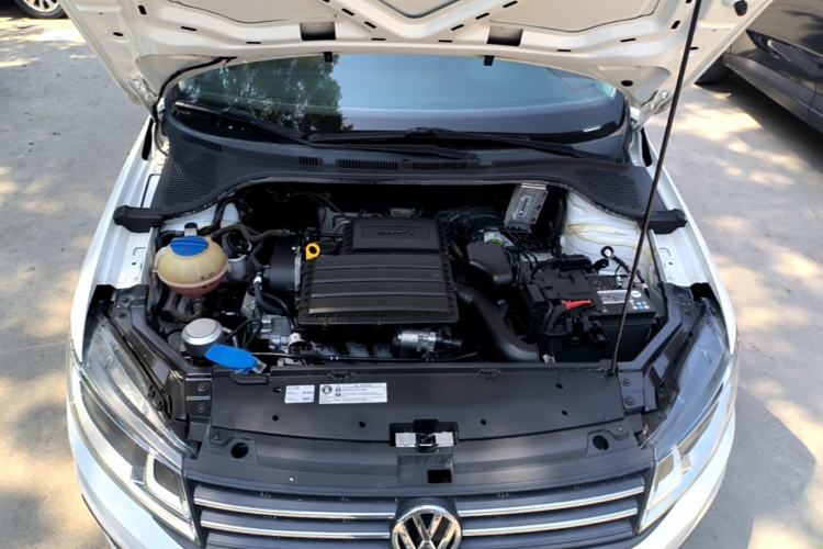 Used Volkswagen Santana 2021 1.5L Automatic Fashion Edition Engine Bay