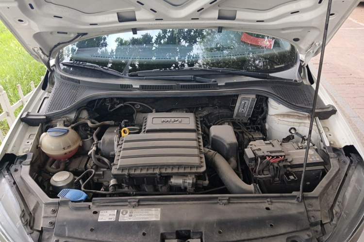 Used Volkswagen Santana 2021 1.5L Manual Fashion Edition Engine Bay