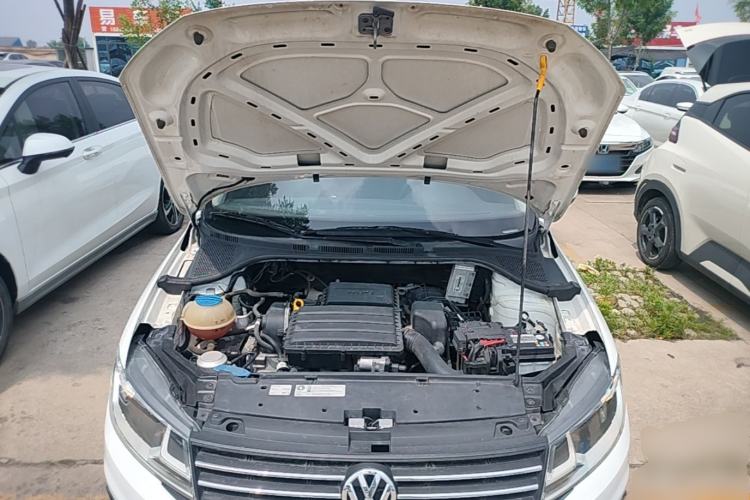 Used Volkswagen Santana 2021 1.5L Manual Fashion Edition Engine Bay