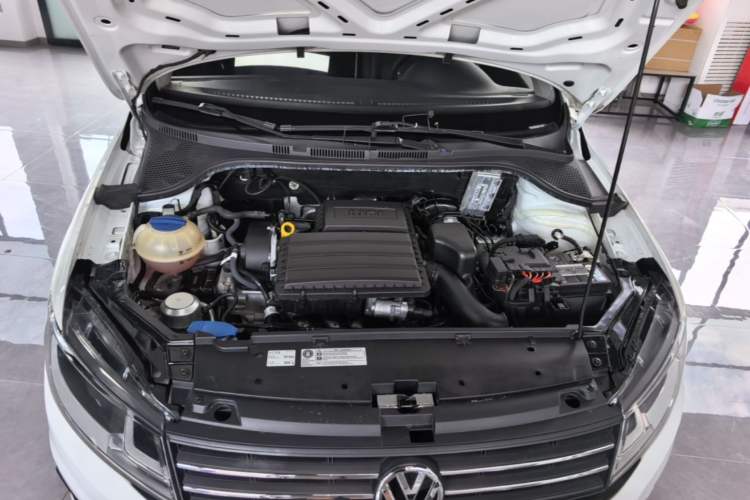 Used Volkswagen Santana 2021 1.5L Automatic Fashion Edition Engine Bay