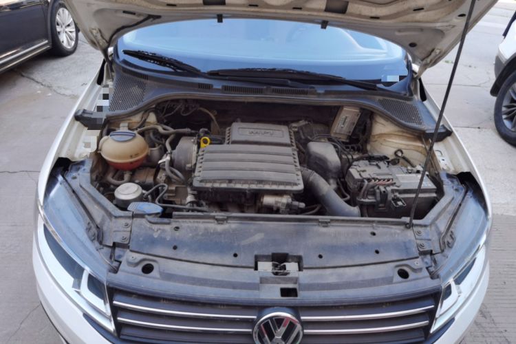 Used Volkswagen Santana 2021 1.5L Automatic Fashion Edition Engine Bay