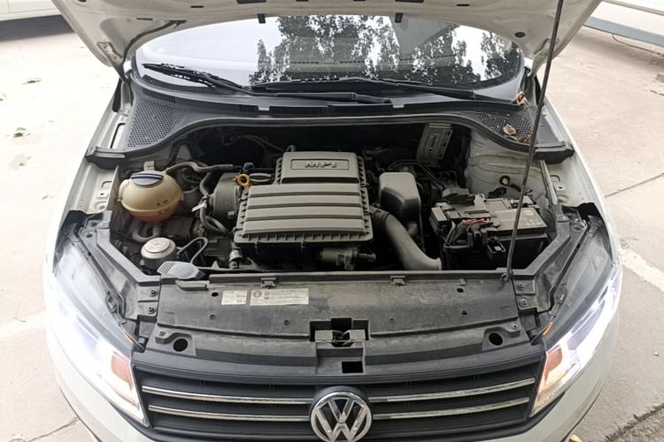 Used Volkswagen Santana 2021 1.5L Manual Fashion Edition Engine Bay