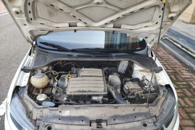 Used Volkswagen Santana 2021 1.5L Automatic Fashion Edition Engine Bay