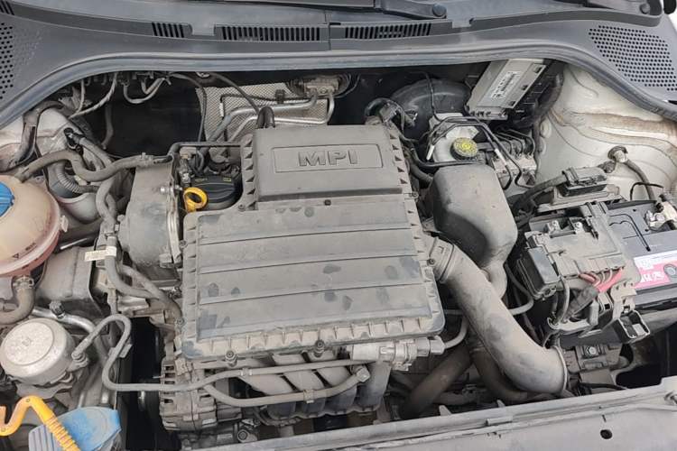 Used Volkswagen Santana 2021 1.5L Automatic Fashion Edition Engine Bay