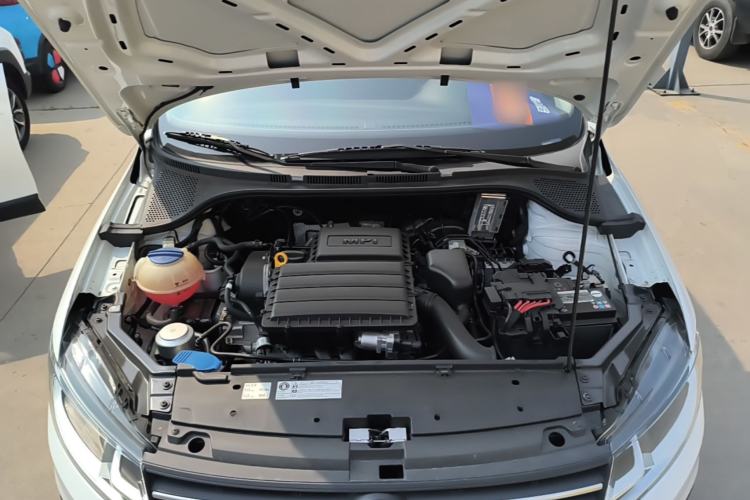 Used Volkswagen Santana 2021 1.5L Automatic Fashion Edition Engine Bay