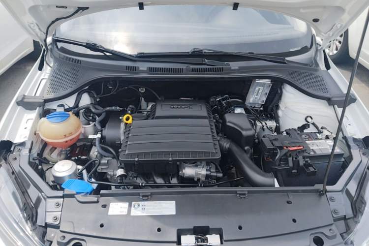 Used Volkswagen Santana 2021 1.5L Manual Fashion Edition Engine Bay