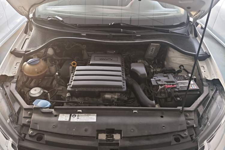 Used Volkswagen Santana 2021 1.5L Automatic Fashion Edition Engine Bay
