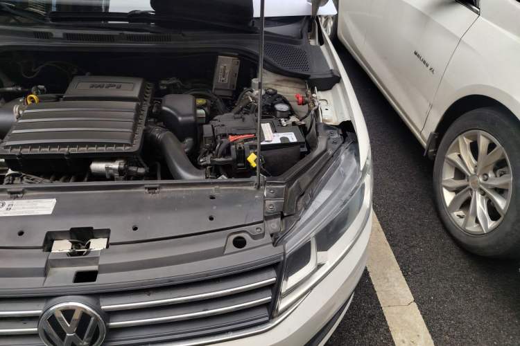 Used Volkswagen Santana 2021 1.5L Manual Fashion Edition Engine Bay Left
