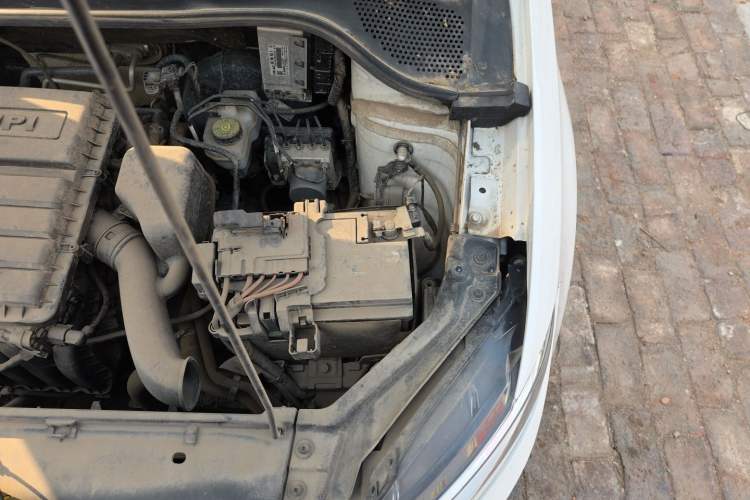 Used Volkswagen Santana 2021 1.5L Manual Fashion Edition Engine Bay Left