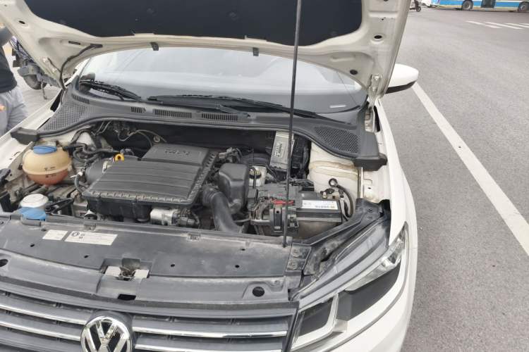 Used Volkswagen Santana 2021 1.5L Automatic Fashion Edition Engine Bay Left