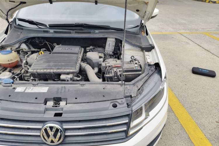 Used Volkswagen Santana 2021 1.5L Manual Fashion Edition Engine Bay Left
