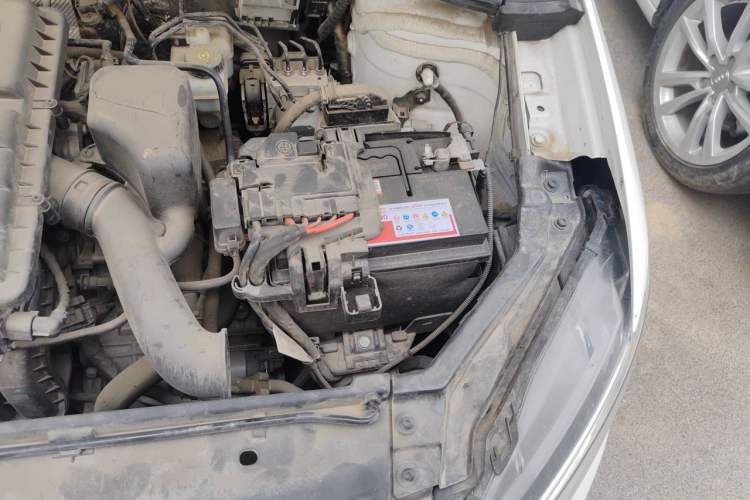 Used Volkswagen Santana 2021 1.5L Automatic Fashion Edition Engine Bay Left