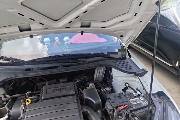 Used Volkswagen Santana 2021 1.5L Manual Fashion Edition Engine Bay Left