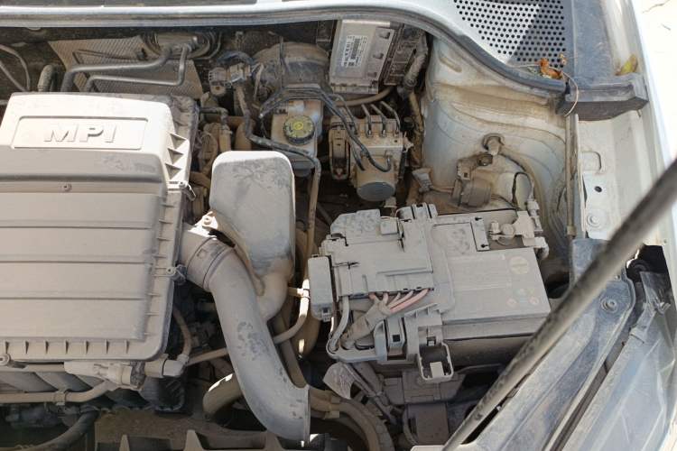 Used Volkswagen Santana 2021 1.5L Manual Fashion Edition Engine Bay Left