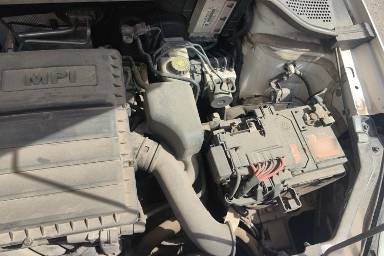 Used Volkswagen Santana 2021 1.5L Manual Fashion Edition Engine Bay Left