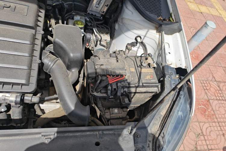 Used Volkswagen Santana 2021 1.5L Manual Fashion Edition Engine Bay Left