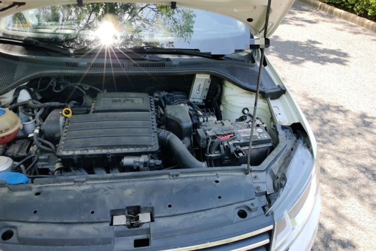 Used Volkswagen Santana 2021 1.5L Manual Fashion Edition Engine Bay Left