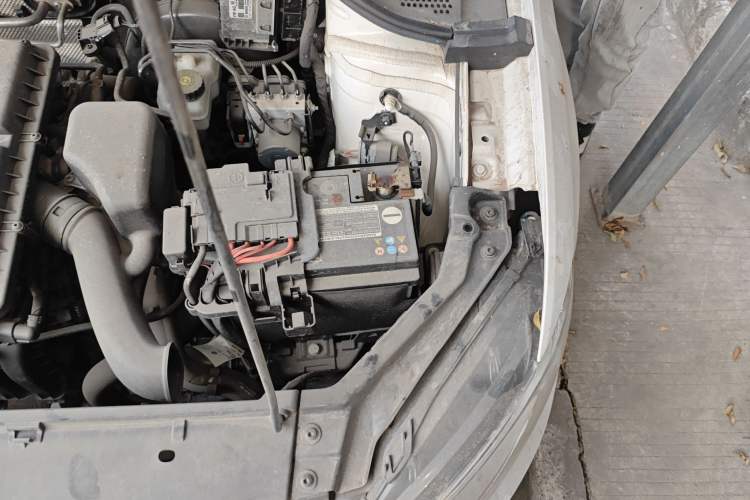 Used Volkswagen Santana 2021 1.5L Manual Fashion Edition Engine Bay Left