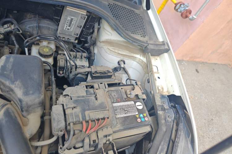 Used Volkswagen Santana 2021 1.5L Automatic Fashion Edition Engine Bay Left