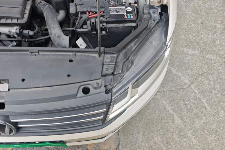 Used Volkswagen Santana 2021 1.5L Automatic Fashion Edition Engine Bay Left