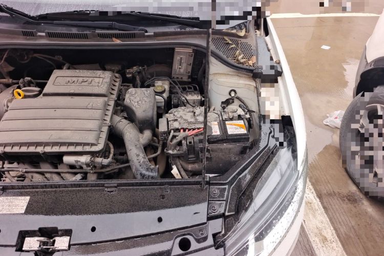 Used Volkswagen Santana 2021 1.5L Manual Fashion Edition Engine Bay Left