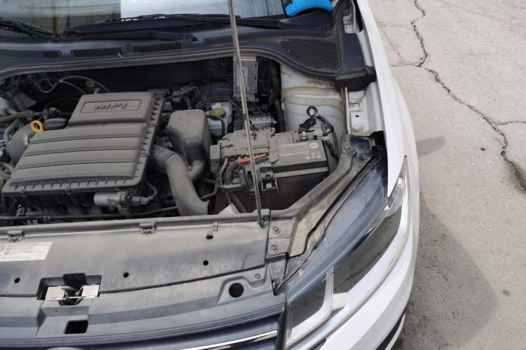 Used Volkswagen Santana 2021 1.5L Manual Fashion Edition Engine Bay Left
