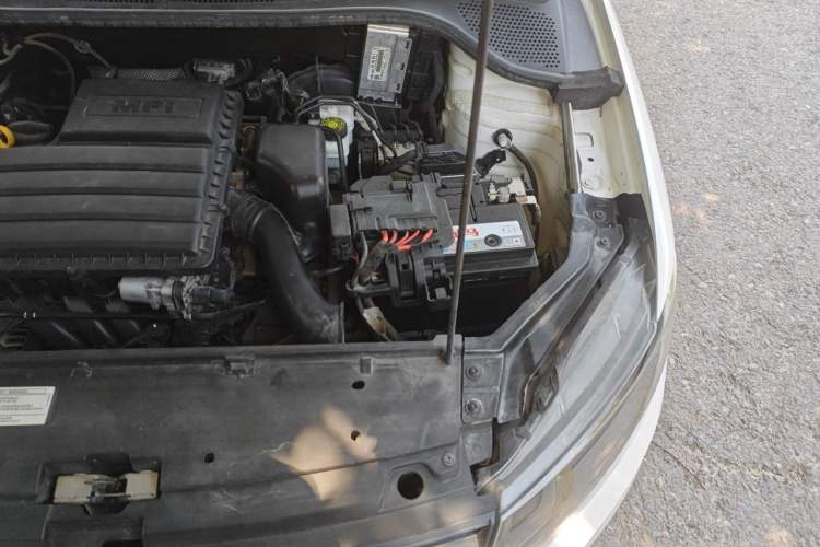 Used Volkswagen Santana 2021 1.5L Automatic Fashion Edition Engine Bay Left