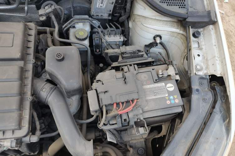 Used Volkswagen Santana 2021 1.5L Automatic Fashion Edition Engine Bay Left